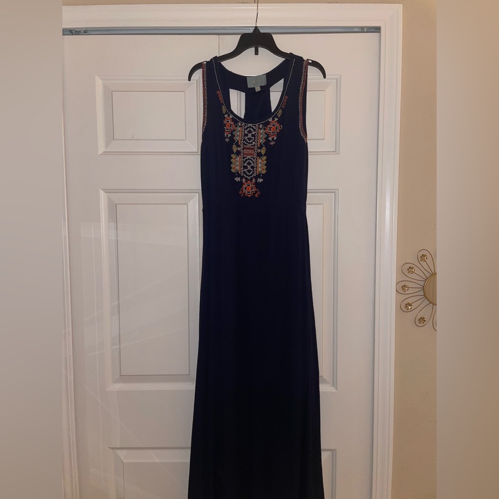 Navy maxi dress size M